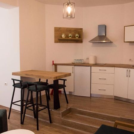Apartament Stefani Sarandë Exteriér fotografie