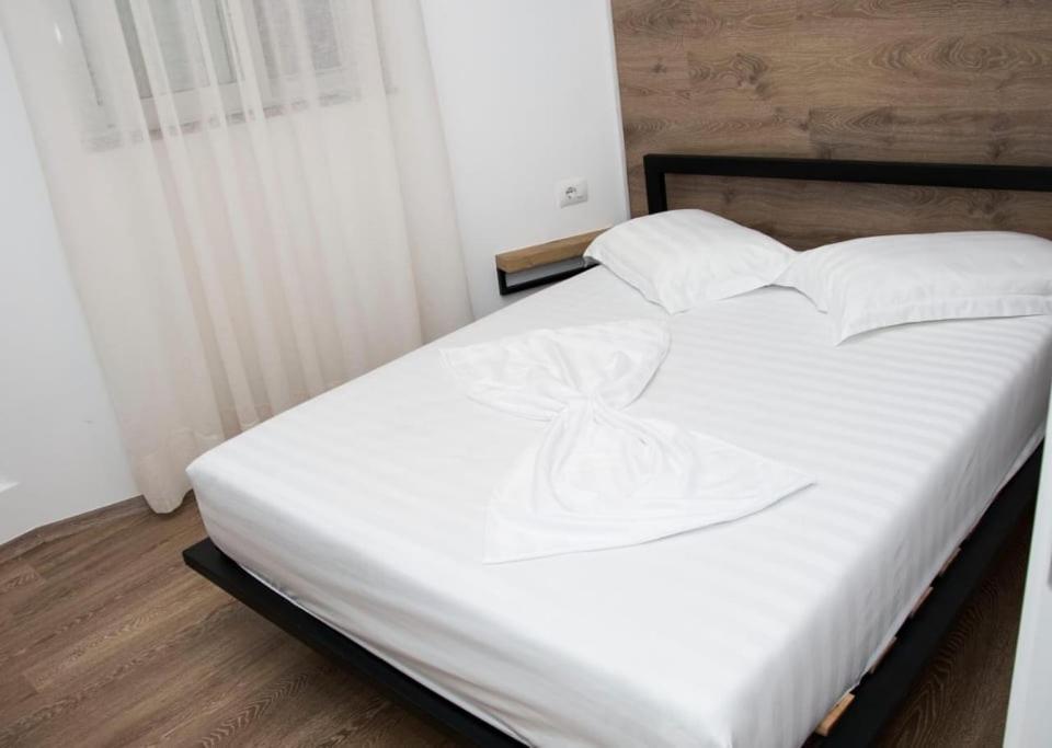 Apartament Stefani Sarandë Exteriér fotografie